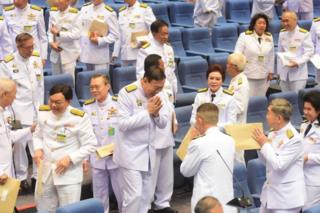 พรเพชร