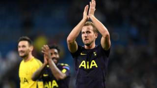 Kane est auteur de 15 buts en 15 matches (club et sélection) cette saison.