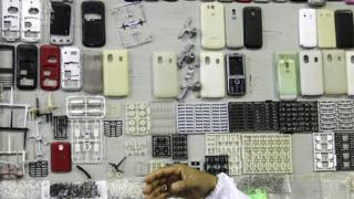 کارخانه تولید موبایل