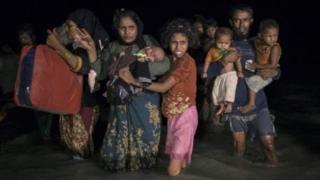 এ দফায় প্রায় পাঁচ লাখ রোহিঙ্গা বাংলাদেশে আশ্রয় নিয়েছে