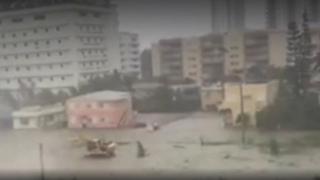 الإعصار ضرب فلوريدا برياح شديدة وأمطار غزيرة