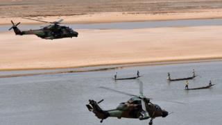 La pétition a sollicité l'appui de la Russie à l'armée malienne en terme de formation et d'appui en équipement pour faire face au terrorisme surtout dans le nord et le centre du pays.