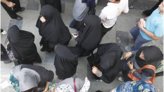 Соңку жылдары аялдарда таш бараңга алып жазалоо сыяктуу патриархалдык көрүнүштөр Иранда тыйылып калды дешет.