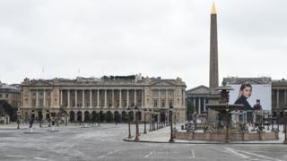 Der Concorde-Platz ohne Verkehr, da die Sperrung aufgrund des Coronavirus am 9. Mai 2020 in Paris, Frankreich, fortgesetzt wird