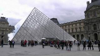 L'Egypte condamne l'attentat au musée du Louvre.