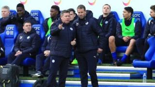 Craig Shakespeare a hagu