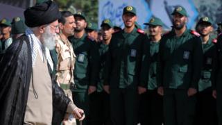 آیت الله خامنه ای در دانشگاه "افسری و تربیت پاسداری امام حسین" سخنرانی کرده است