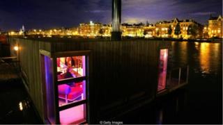 Nhà nổi tại Amsterdam