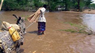በጎርፍ አደጋ ወቅት የሚደረጉ አምስት ጥንቃቄዎች