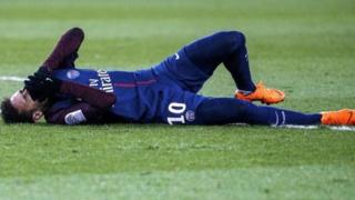 Neymar lokacin da ya ji raunin