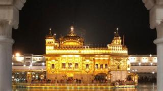 अमृतसर का स्वर्ण मंदिर