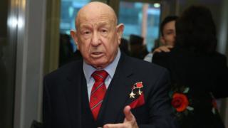 Алексей Леонов