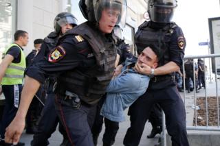 Задержания на акции оппозиции в Москве 27 июля 2019 года