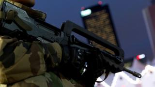 FAMAS