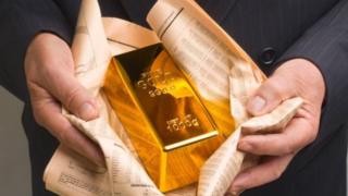 Un sud-coréen trouve l'or dans une poubelle