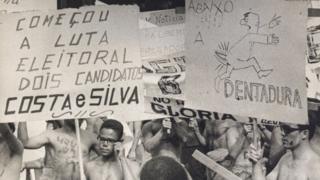 Protesto contra ditadura