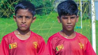 දිනුක බණ්ඩාර සහ අයාන් සදාත්