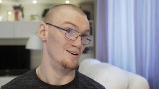 programmer with cerebral palsy