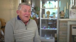 Roy Beddows tidak pernah berharap akan menemukan kembali cincinnya yang dihiasi inisialnya.