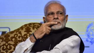 नरेंद्र मोदी