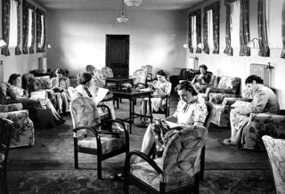 Bank of England staff at Foxdown Camp, Hampshire, 1942