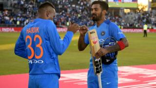 हार्दिक पंड्या, केएल राहुल, कॉफ़ी विद करन, pandya koffee with karan, hardik pandya koffee with karan, kl rahul and hardik pandya, kl rahul and hardik pandya koffee with karan, koffee with karan, hardik pandya kl rahul, hardik pandya kl rahul koffee with karan, Committee of Administrators, bcci ombudsman, BCCI lifts ban on Hardik Pandya and KL Rahul