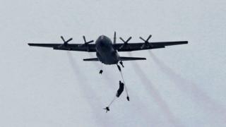 hercules, pesawat, au, militer
