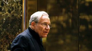 Bob Woodward arrivant à la Trump Tower, à New York, le 3 janvier 2017, pour une audience par par le président Donald Trump.