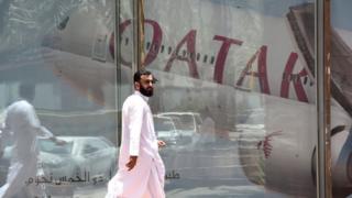 Ibihugu bine vy'abarabu vyaguze ico bisaba Qatar, bivuga ko ico gihugu kibangamiye umutekano