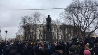 Митинг в Лермонтовском сквере