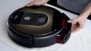 Roomba vacuum