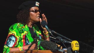 Grâce Mugabe est soupçonnée d'avoir frappé deux femmes dans un hôtel de Johannesburg.