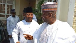 Gwamna Abdulaziz Yari da dan takararsa kwamishinansa na kudi, Alhaji Muktar Shehu Idris