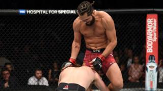 Jorge Masvidal knees Ben Askren in the head at UFC 239 in Paradise, Las Vegas, Nevada