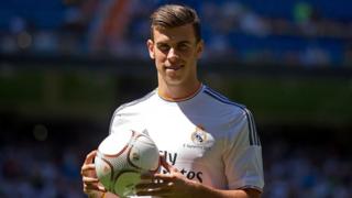 Gareth Bale signs for Real Madrid