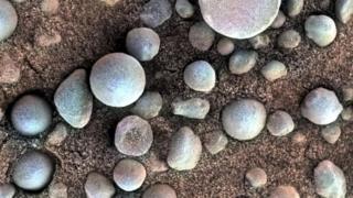 Picture of the small spheres called blueberries on Mars