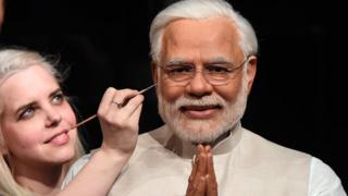 मोदी