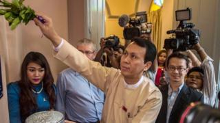 တစ်လကို ကျပ် ၇ သောင်းကနေ တစ်သိန်းကြားပေး သွင်းရမှာဖြစ်တယ်