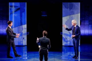 Başbakan Mark Rutte ile aşırı sağcı Özgürlük Partisi (PVV) lideri Geert Wilders