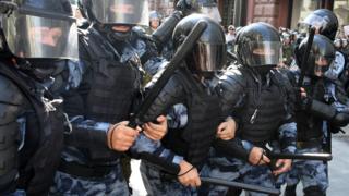 Росгвардия во время акции 27 июля в Москве