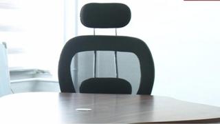 مسئول بخش اداره آموزش آنلاین افغانستان اخراج شد