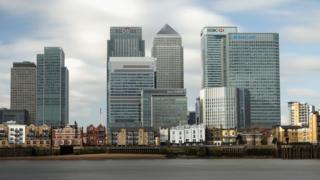 Canary Wharf skyline, Feb 2016