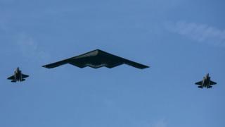 Б-2 и истребители