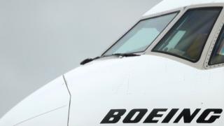 Кабина самолета Boeing