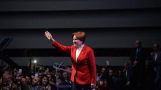 Meral Akşener