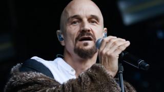 Tim Booth of James