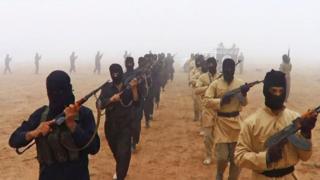 Des combattants de l'État islamique, qui a intensifié ses attaques en Afrique de l'Ouest cette année, notamment au Nigeria et au Niger.
