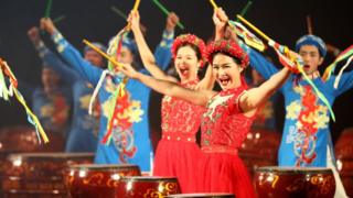 Nghệ sĩ