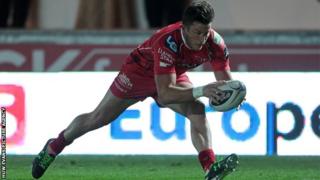 Scarlets winger DTH van der Merwe scores his first try for the region