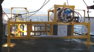 Unidade de energia, parte do equipamento submarino desaparecido